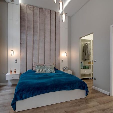 Helios Downtown Martha Apartment บูดาเปสต์ ภายนอก รูปภาพ